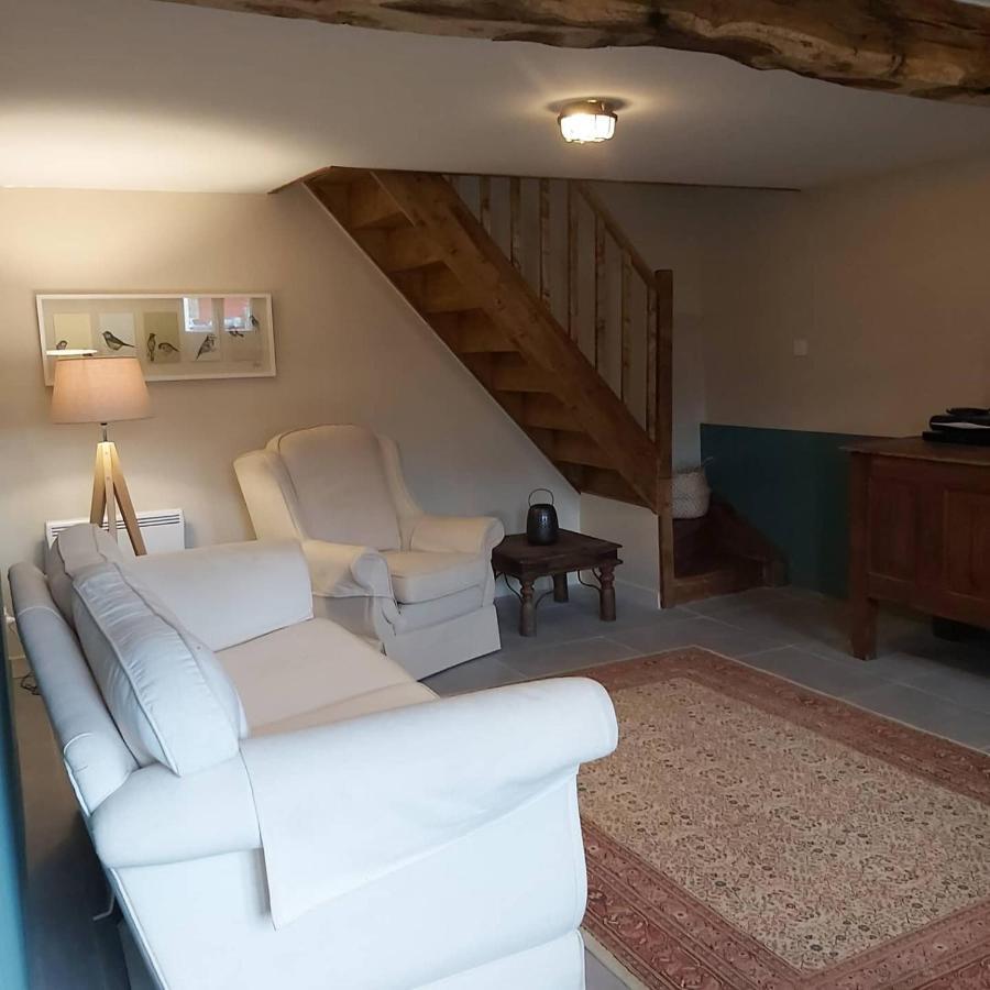 Beautiful 2 Bed Cottage With Swimming Pool Pagéas Eksteriør billede