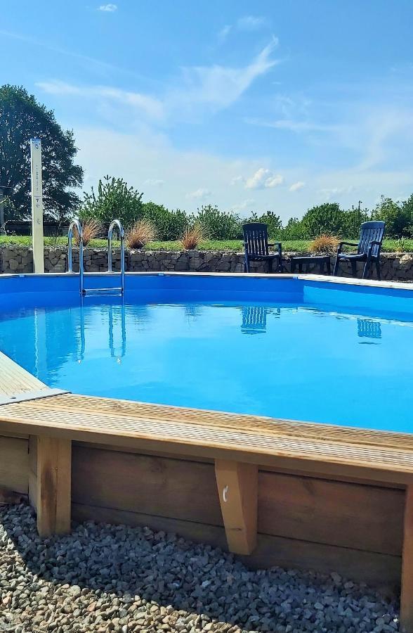 Beautiful 2 Bed Cottage With Swimming Pool Pagéas Eksteriør billede