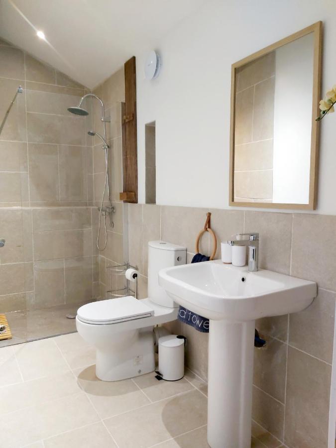 Beautiful 2 Bed Cottage With Swimming Pool Pagéas Eksteriør billede