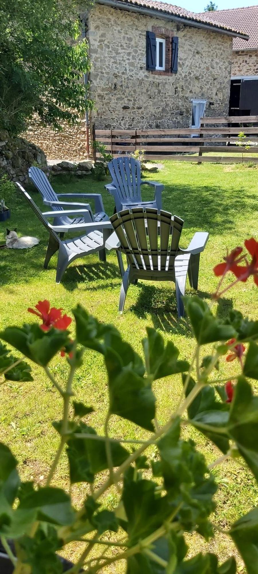 Beautiful 2 Bed Cottage With Swimming Pool Pagéas Værelse billede